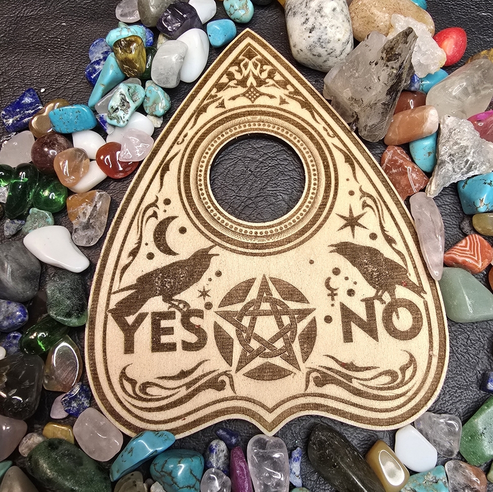 Planchette Crystal Sphere Stand